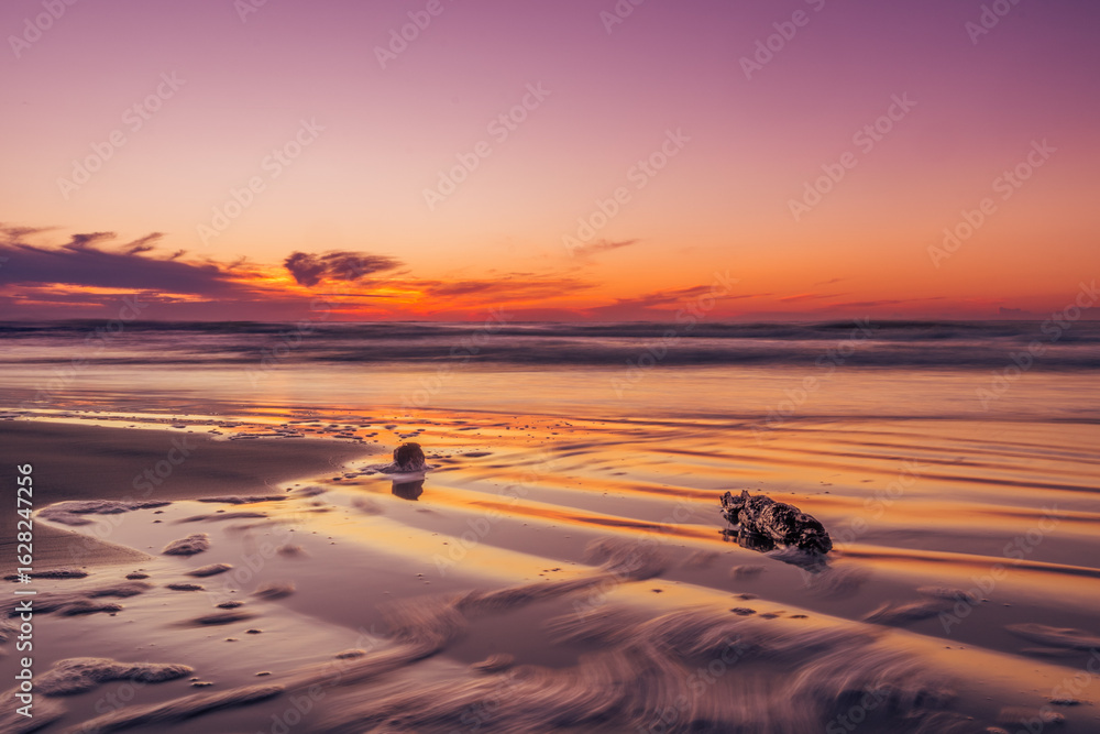 Fototapeta premium Long Esposure North Beach Sunrise