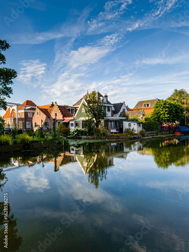 Photos A lovely autumn day in Edam, a charming Dutch town renowned worldwide for its fa