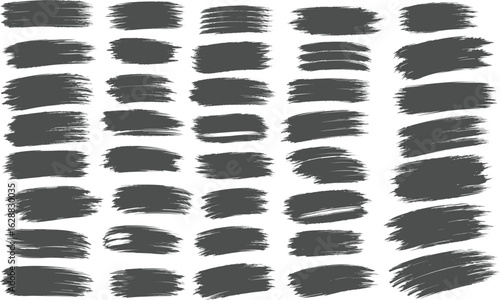 Set of vector Paint Brush Stroke Texture Isolated on white background. re and round freehand drawings. Ink splatters, gru painted lines, artistic design elements. Vector paintbrush set.