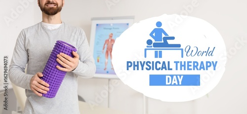 Male physiotherapist with f...