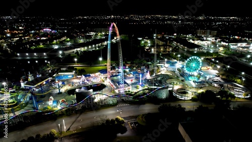 Quadro su tela Night Life Amusement In Orlando Florida United States