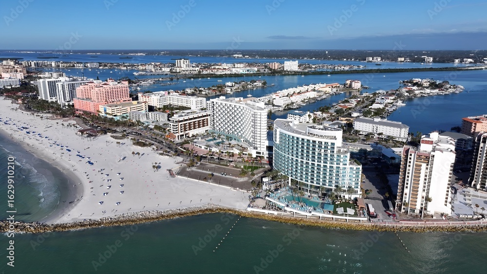 Obraz premium Clearwater Skyline In Clearwater Florida United States. Bustling Downtown Cityscape With Modern Buildings. Coast Clouds Seaside Summertime. Coast International Beach Panorama. Clearwater Florida.