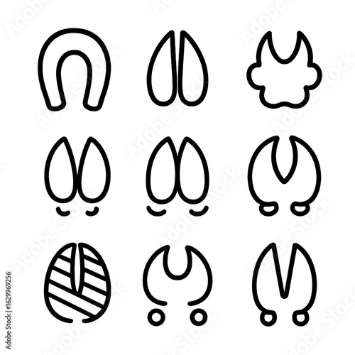 Animal Hoofprint Icons. Outline icon set of hoof prints and tracks: horse print, deer track, cow print, goat hoofprint, sheep