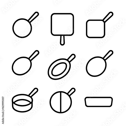 Pan Shape Icons. Outline icon set of pan shapes: round pan, square pan, rectangular pan, oval pan, mini pan, shallow pan, deep pan