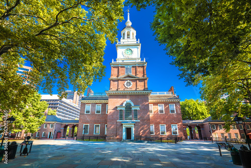 Wallpaper Mural Philadelphia, Independence Hall historic landmark in Philadelphia view from Independence square Torontodigital.ca