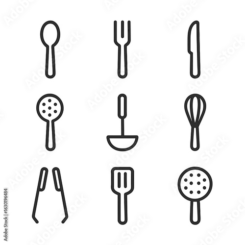Kitchen Utensil Icons. Outline icon set of kitchen utensils with tablespoon: tablespoon, fork, butter knife, slotted spoon, ladle,
