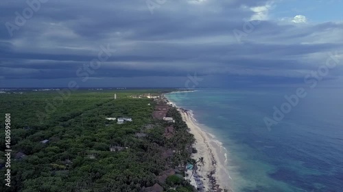 Wallpaper Mural Tulum - Playas y Selva Torontodigital.ca