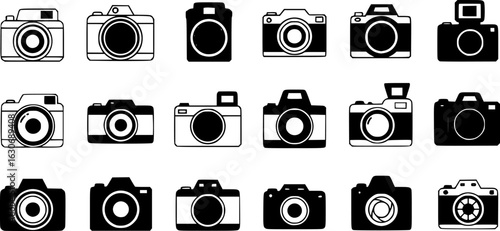 Foto camera icon vector set. photo illustration sign collection. focus symbol. cam logo or mark.
