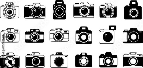 Foto camera icon vector set. photo illustration sign collection. focus symbol. cam logo or mark.
