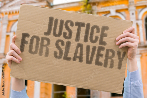 Tableau sur toile "Justice for Slavery" Digital justice movements push for historical accountability and tangible redress in modern society
