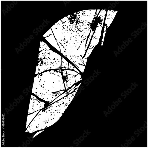 Vector Fragmented cracked shape resembling a leaf or petal.