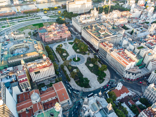 Plaza de mayo, buenos aires argentina, showing casa rosada, metropolitan cathedral and surrounding buildings