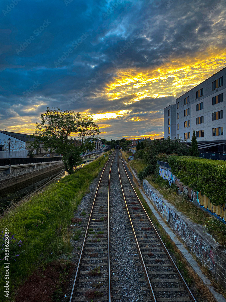 Fototapeta premium railway at sunset