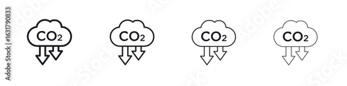 Low carbon dioxide icon. minimal strokes lines for web designs