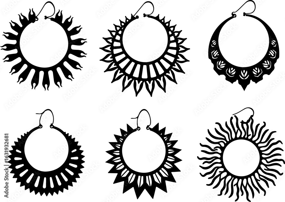 Fototapeta premium Tribal Radiance: Bold Sunburst Hoop Earring Collection