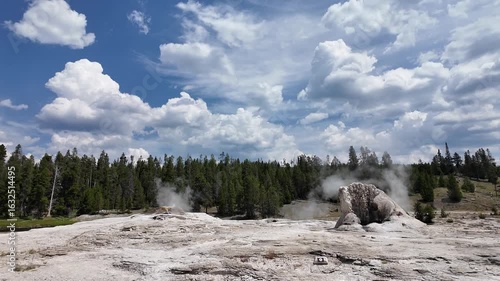 Yellowstone National Park in July 2025, Geysers, Lake, Animals, Canyon