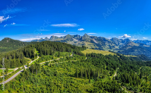 Blick ins Gantrischgebiet, Gurnigel, Kanton Bern, Schweiz, Luftaufnahme, August 2025
