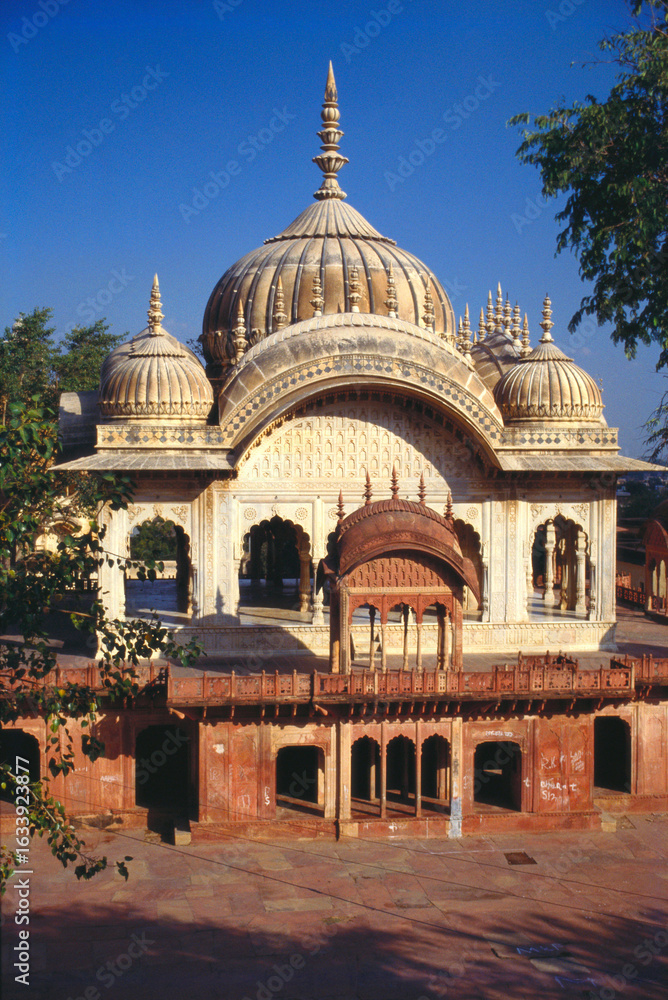 Fototapeta premium indian old palaces mahals india