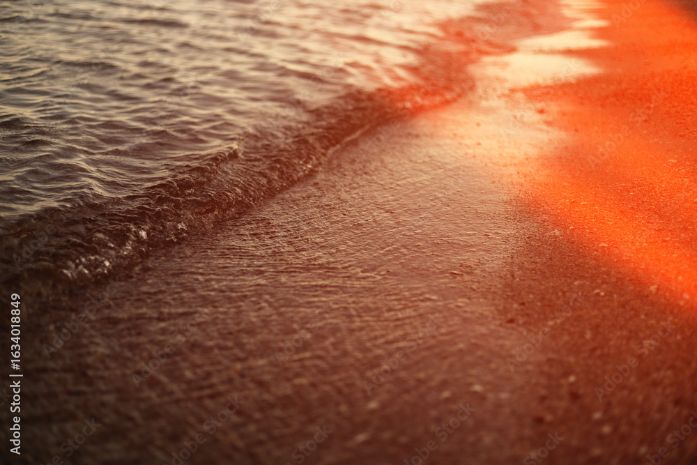 Fototapeta premium Beautiful sea background at sunset
