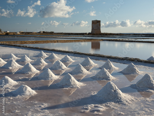 saline di Trapani, mucchi di sale
