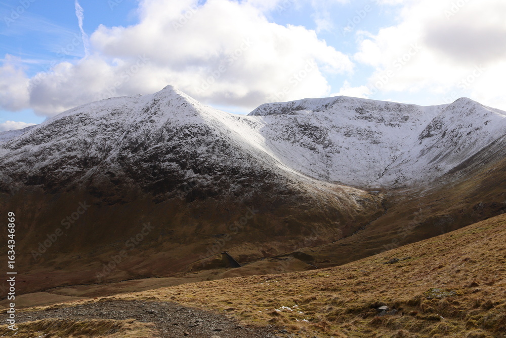 Obraz premium lake district, helvellyn, England in winter