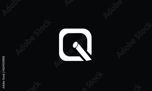 QI,I,Q,Q,I,I,Q abstract, letters, logo, monogram, style, symbols, ambitions, icons,
