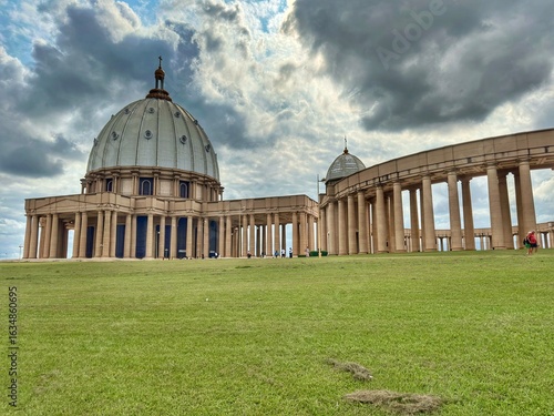 Basilique de Notre Dame de la Paix de Yamoussoukro
