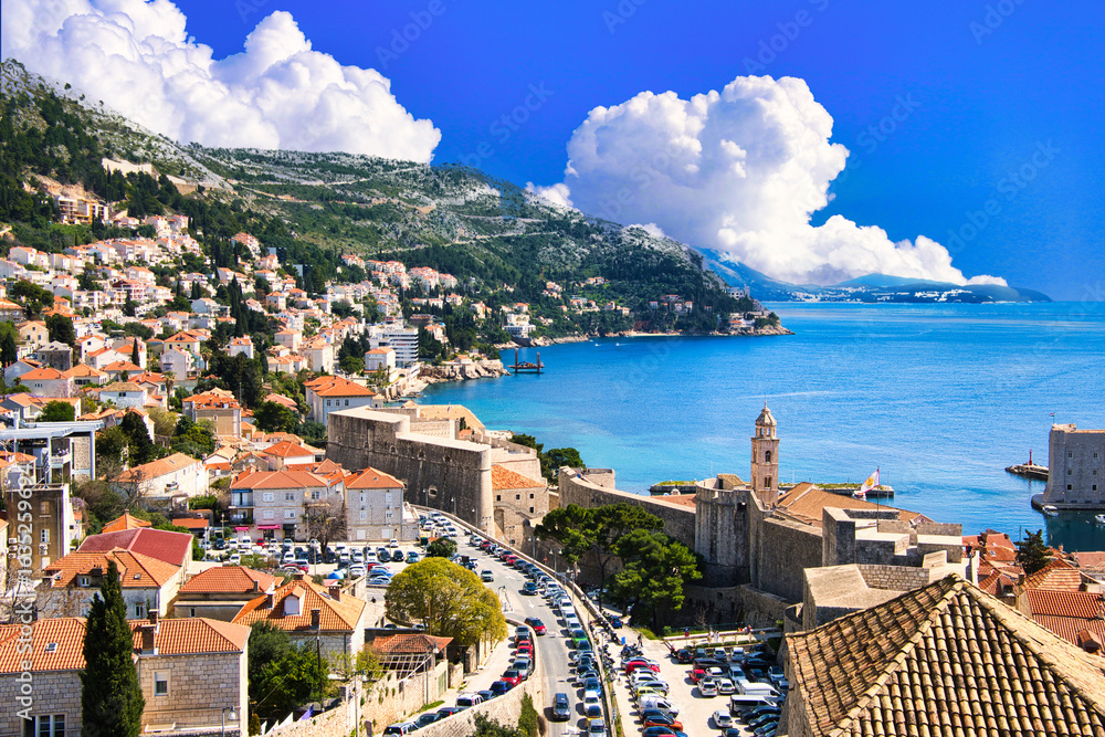 Obraz premium 世界遺産・城塞都市ドブロブニク旧市街の絶景
