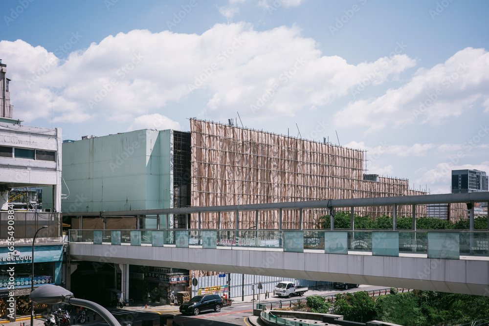 Obraz premium factory in the city