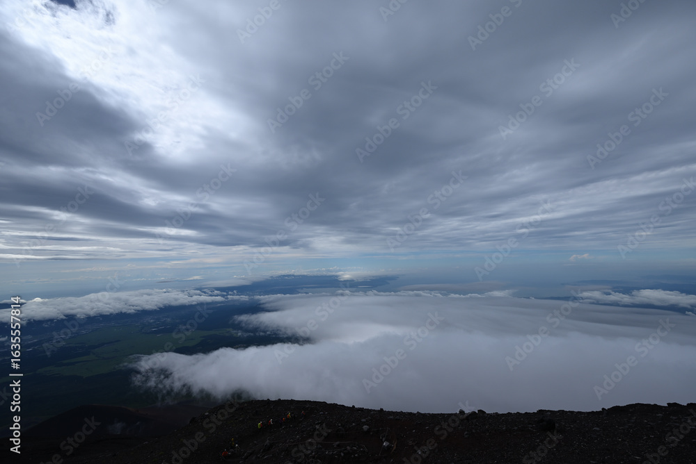 Obraz premium Climbing Mount Fuji, Shizuoka, Yamanashi, Japan