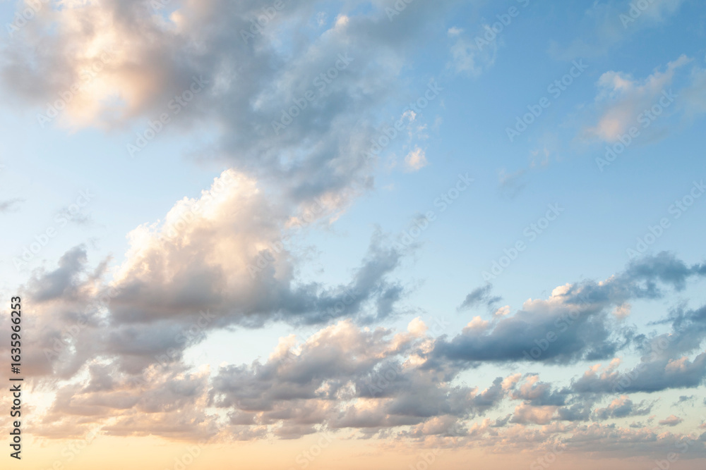 Fototapeta premium Cloudscape View of Clear Sky and Light Clouds
