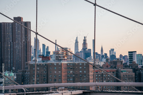 brooklyn bridge and manhattan skyline