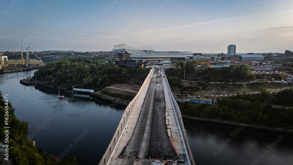Fototapeta premium Keel Crossing, Sheepfolds Stables and Stadium of Light 2