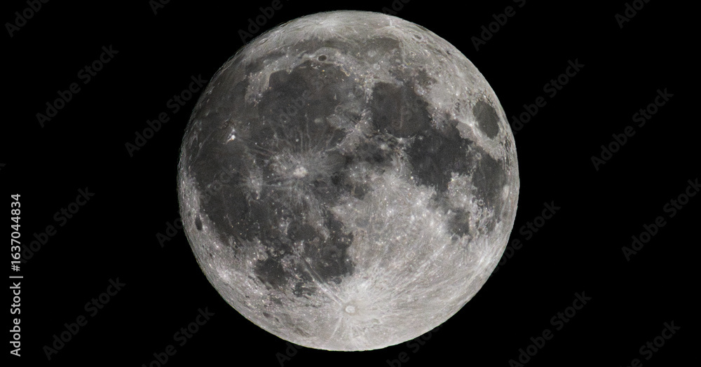 Fototapeta premium Full Moon in High Detail on Black Night Sky