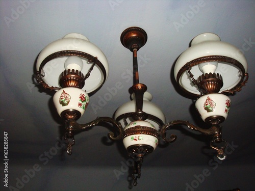 old street lamp, old fashioned street lamps