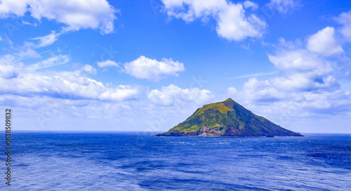 日本周遊　強風の八丈島