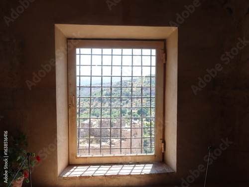 Beautiful landscapes of towns, historic buildings, living nature with large trees, endless views