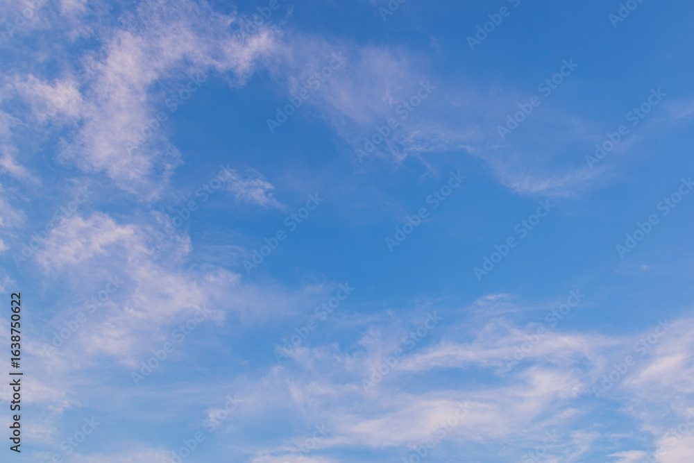 Fototapeta premium 青空と雲