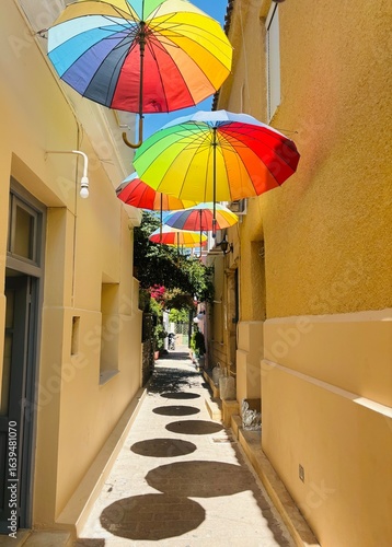 Fototapeta Naklejka Na Ścianę i Meble -  street in Aegina, Greece