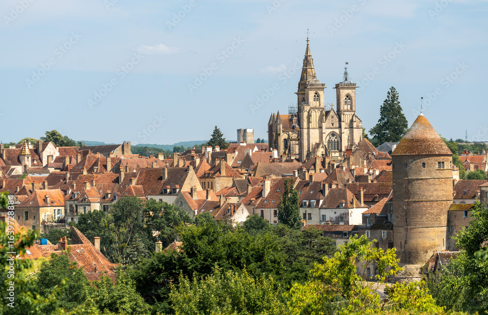 Obraz premium France, Burgundy. Semur in Auxois view over the red tile roofs of the medieval old town.