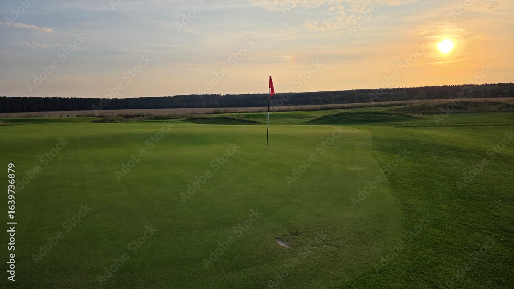 Fototapeta premium golf course with hole