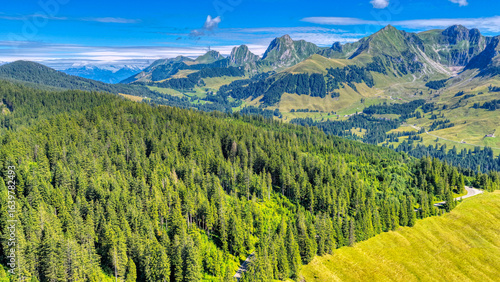 Blick ins Gantrischgebiet, Gurnigel, Kanton Bern, Schweiz, Luftaufnahme, August 2025