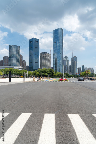 Canvas Print The century avenue of street scene in shanghai Lujiazui,China.