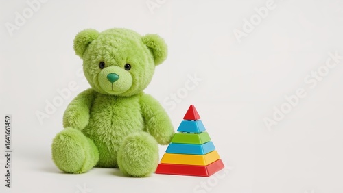 Plastic pyramid structure f...