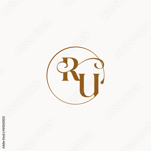 monogram elegant style luxurius feeling with flow RU circle fows wedding logo letter
