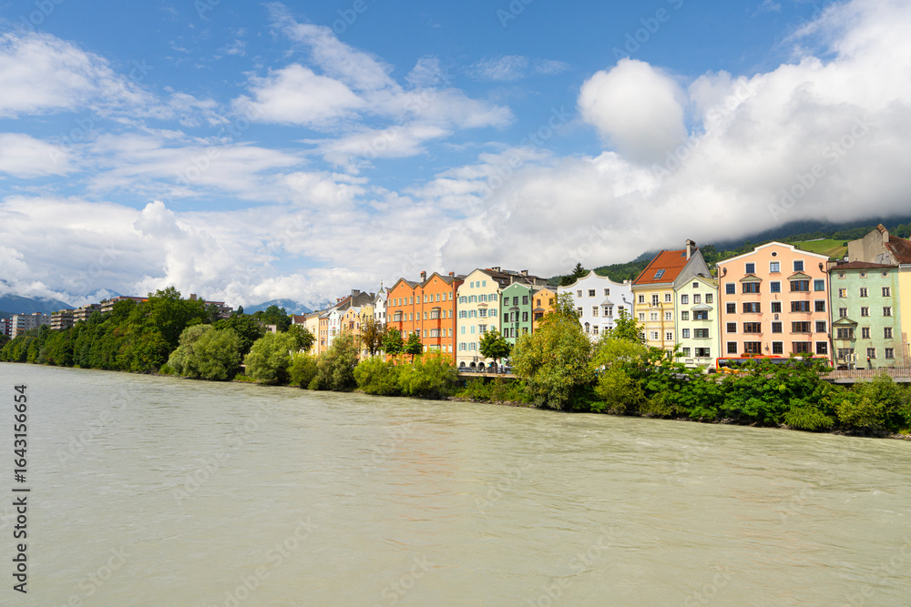 Fototapeta premium the panorama in the Inn river in Innsbruck, Austria