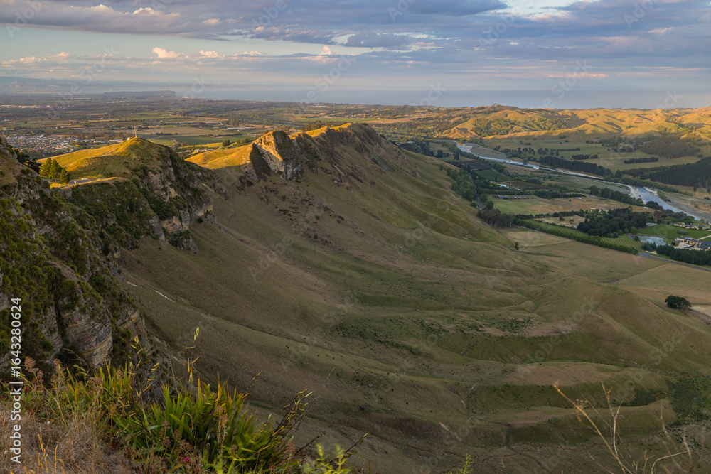 Naklejka premium ニュージーランド ホークス・ベイ地方にあるテ・マタ・ピーク頂上からの風景