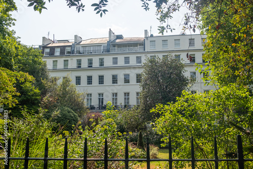 LONDON- Upmarket London apartment properties in SW1 off Eaton Square