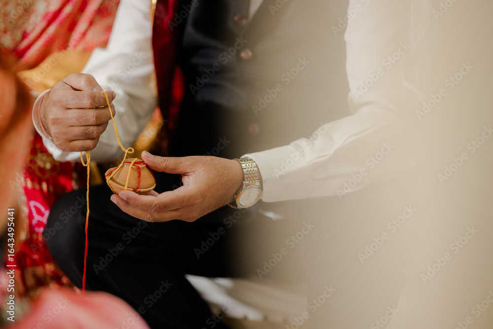 Obraz premium Indian Wedding Ritual – Traditional Customs, Ceremonies, and Sacred Practices Celebrating Love, Culture, and Heritage in Colourful Festive Style