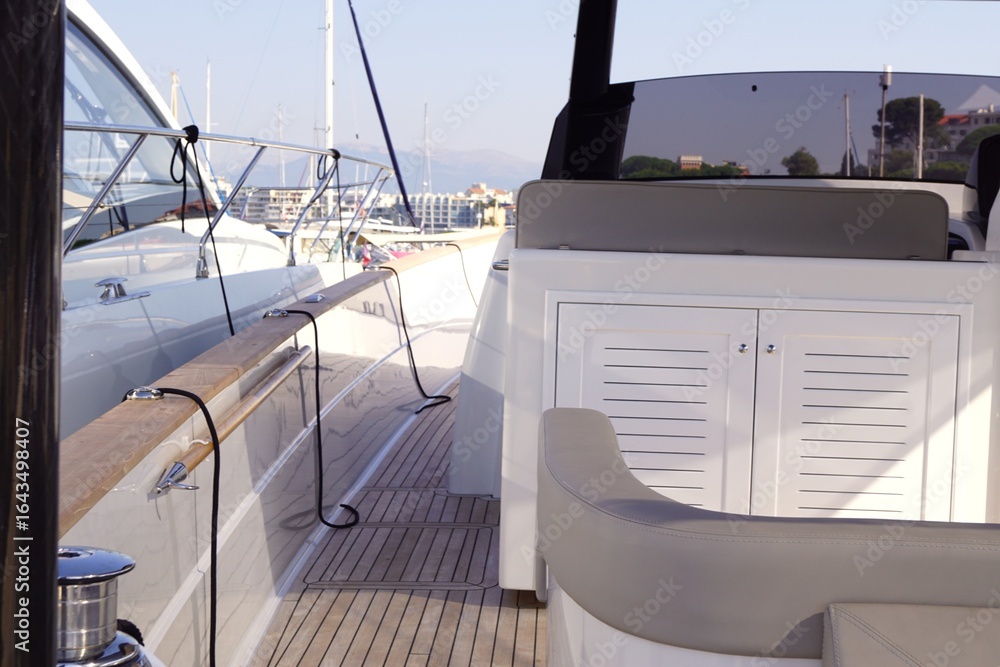 Fototapeta premium yacht in the sea
